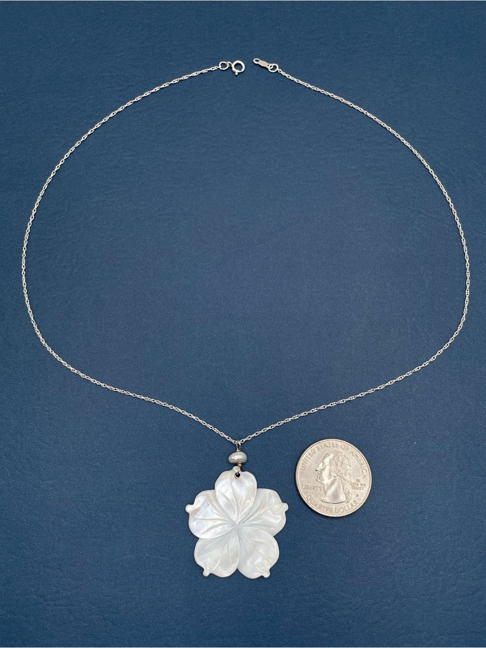 925 Sterling Silver Mother of Pearl Carved Flower Pendant Necklace 18” Long
